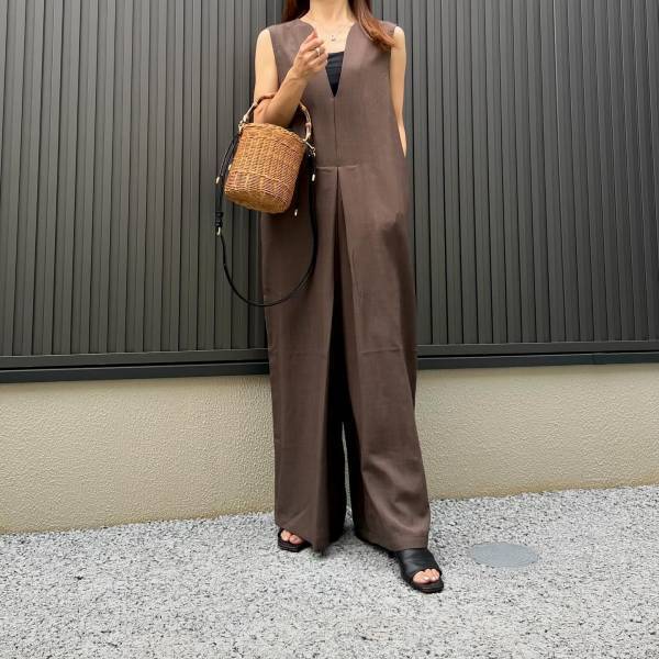 夏から取り入れたい♡ オシャ見えが叶う【最旬ブラウンコーデ】