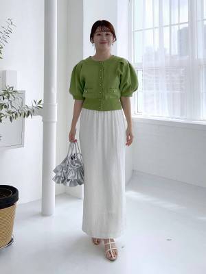 オシャレな人は持っている！？ 旬コーデに欠かせない【メタリックバッグ】