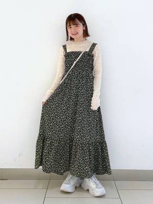 スカートにもワンピースでも使える！？【ローリーズファーム】今すぐ買いたい♡「優秀ワンピ」