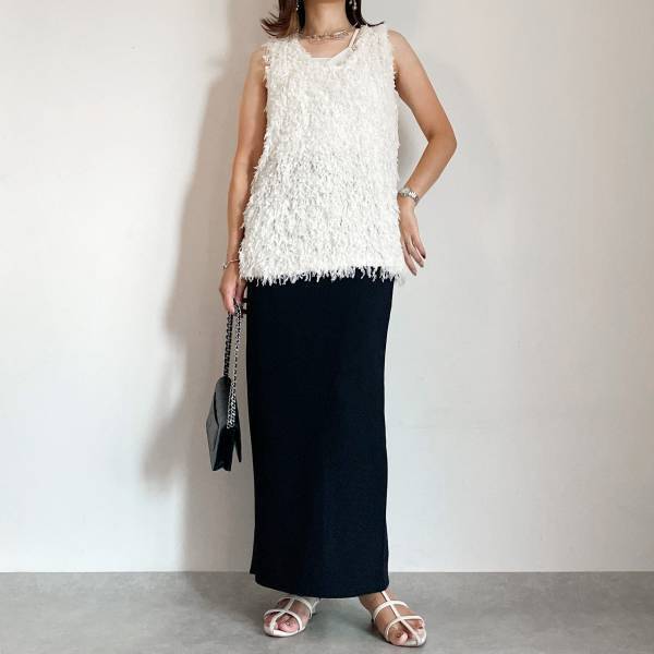 秋ムード高まる！【しまむら】「フリンジファーベスト」着回しコーデ