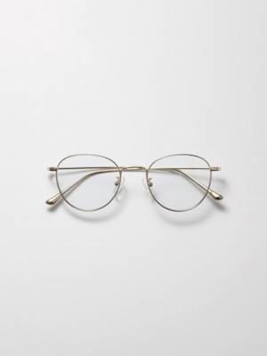 こりゃ買うしかない♡【ユニクロ】コスパ最強！「おしゃ見えサングラス」