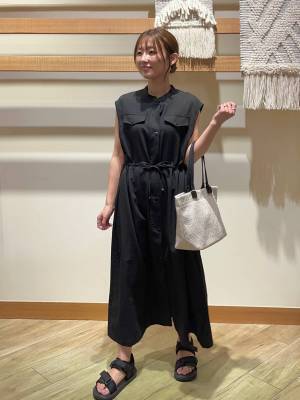 ＜晩夏こそ、着たい♡＞大人度アップ【ブラックワンピ】