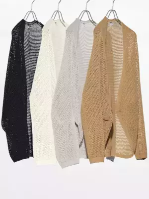 透け感にドキッ♡【ユニクロ】上品に着られる「大人メッシュトップス」って？