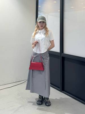 韓国女子に近付けちゃう！？ 今アツいのは【辛口バッグ】