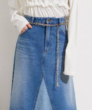 大人っぽさ際立つ！【VIS】“チェーン”が目を惹く♡「ファッション小物」