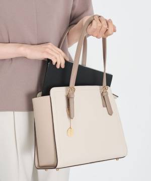 《A4サイズがすっぽり入る！》【ハニーズ】プチプラなのに高見え♡「大きめバッグ」