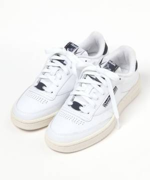いま狙いたい！ 人気ブランドの【白スニーカー】って？