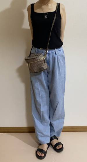 オールシーズン活躍！！【GU】カップ付き「スクエアネックタンク」着回しコーデ