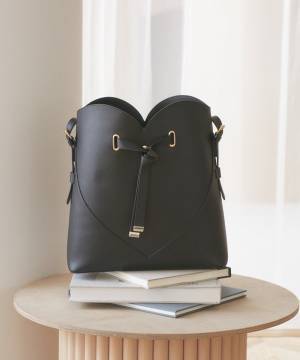 『A4サイズ』待ってた！【VIS】見つめるとハートが見えてくる♡「大人気バッグ」