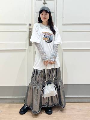 周りから褒められそう♡【ローリーズファーム】穿くだけでオシャ見え！「個性派スカート」