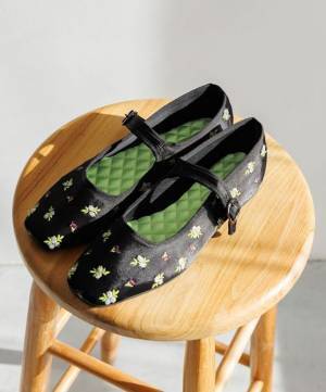 ＜オシャレは足元から♡＞【ローリーズファーム】トレンド感満載！「今っぽシューズ」