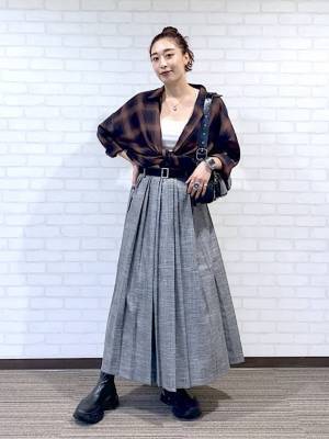 夏 → 秋コーデの救世主♡ 1枚はGETしておきたい【大きめシャツ】