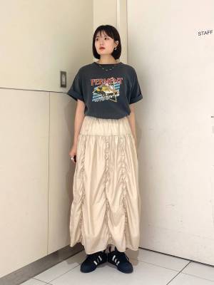 『即購入』が正解かも！【ローリーズファーム】穿くだけでテンション上がる♡「ロングスカート」