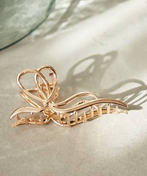 “大人のバレエコア”が叶う♡【VIS】身につけるだけで今っぽ！「リボンアクセ」