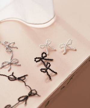 “大人のバレエコア”が叶う♡【VIS】身につけるだけで今っぽ！「リボンアクセ」