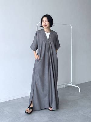 周りから憧れられそう♡ シンプルなのにオシャ見え！【大人ワンピコーデ】