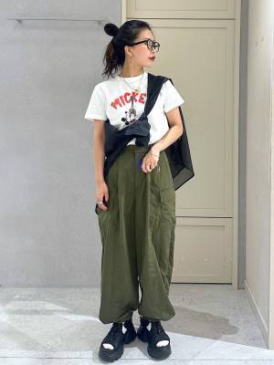 古着っぽな雰囲気がたまらん♡【ローリーズファーム】即買い必至！「注目コラボアイテム」