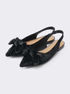 今から秋冬まで長く履ける♡【GU】即買いしたい！「旬シューズ」