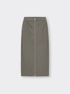 この≪ワンポイント≫で一気にシャレる♡【GU】最旬「フロントジップ」アイテム