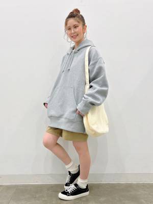 オーバーサイズでモテちゃう♡【GU】あざと可愛い「スウェットパーカー」発見！