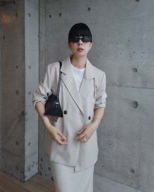 《この秋はどう着こなす？》季節が変わった瞬間マネしたい！【ジャケットコーデ】