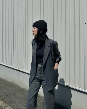 《この秋はどう着こなす？》季節が変わった瞬間マネしたい！【ジャケットコーデ】