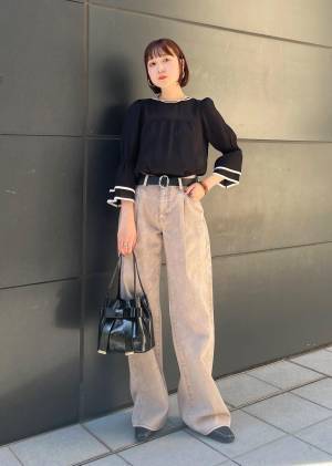 こんなの探してた♡【VIS】ほんのりキラキラ × バイカラーが目を惹く「ブラウス」