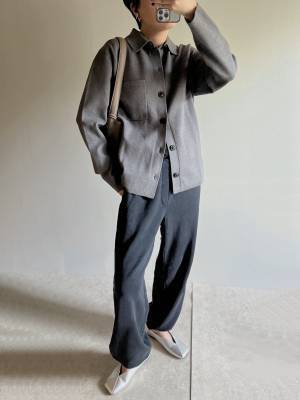 この秋絶対買うべきッ！？【ユニクロ】肉厚で高見えする「メンズカーディガン」