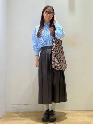 文学女子風ファッションに♡ 秋ゲットしたい！「ロングプリーツスカート」