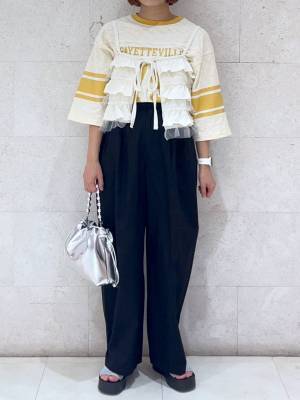 真似させてーッ！！【ローリーズファーム 】ポップな配色の「レトロっぽコーデ」