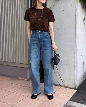 見つけたら、即買い推奨！！【しまむら】SNSで話題の「ベロアT」って？