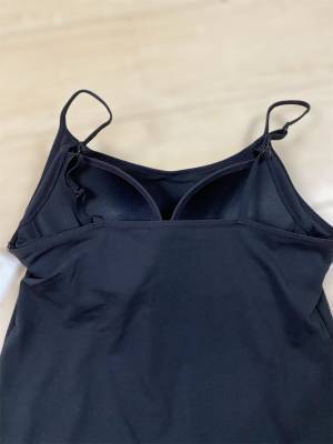 秋のレイヤードコーデにも！【GU】イロチ買いしたい！「ブラキャミ」