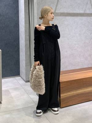 全身真似させてぇーッ！！ おしゃれな人の《大人シック》な【ワントーンコーデ』