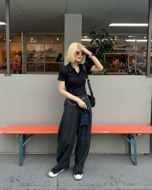 ＜重たく見えない！＞大人きれいに決まる【オールブラックコーデ】