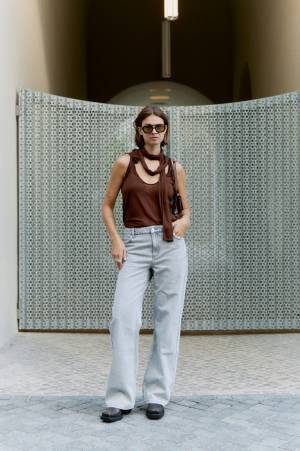 モデル兼クリエイター、ジャクリーン・ツェルヴィスが纏う今季トレンド