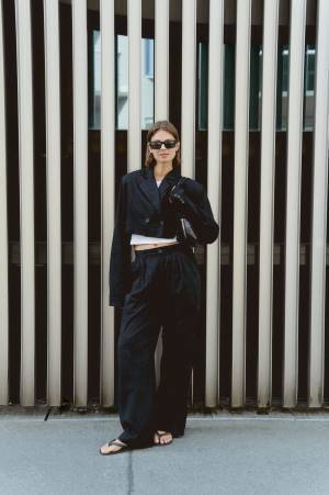 モデル兼クリエイター、ジャクリーン・ツェルヴィスが纏う今季トレンド