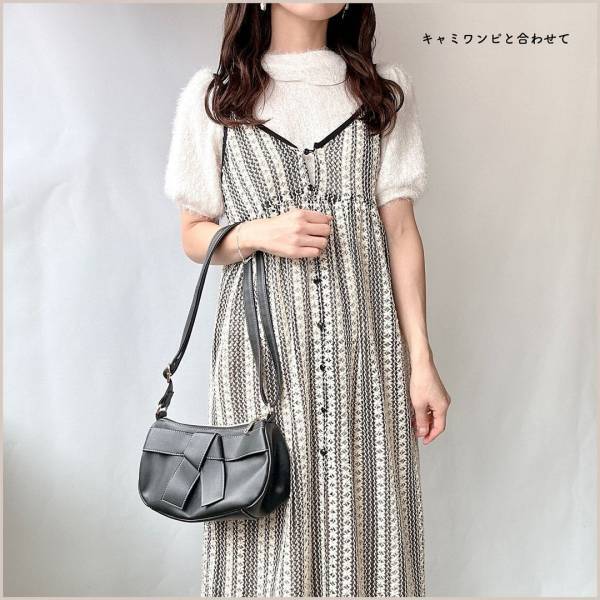 か、かんわいぃぃッ！【しまむら】やさしい色味がたまらない♡「淡色トップス」