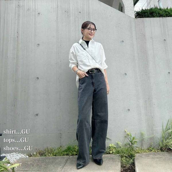 【GU】に走るしか！？ 大人女子がマネしやすい「バレルレッグジーンズ」着こなし術♡
