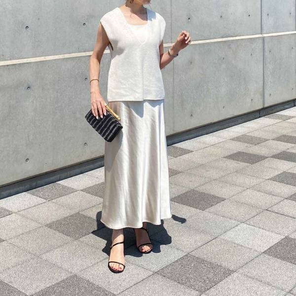 ヘビロテの予感♡【ユニクロ】シンプルで着回しやすい「ニットベスト」