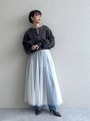 『この秋、何着る？』→ サマ見えする【大人の洗練コーデ】をチェック！