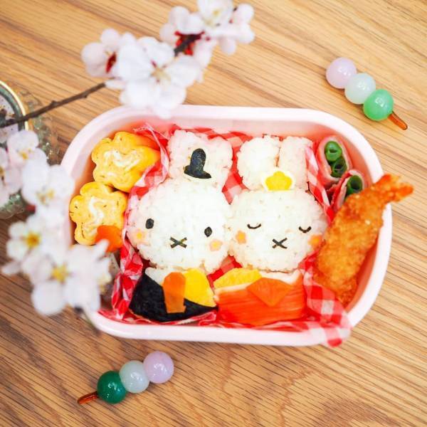 ひな祭りに作ってあげたい！子どもが喜ぶおひなさまキャラ弁♡
