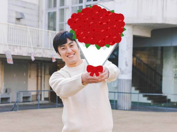 歴史にLUNA SEA、ボクシング、ポケモン、ちびまる子ちゃんも！ロバート山本、3年半の連載を振り返って