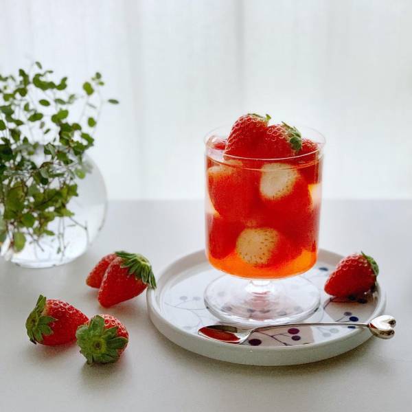 食べるなら今でしょ！旬のいちごで映え感も叶う手作りツイーツ5選