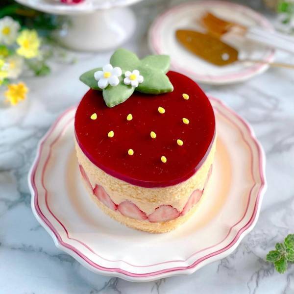食べるなら今でしょ！旬のいちごで映え感も叶う手作りツイーツ5選