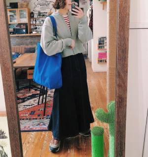 これで1990円！しゃれ見え抜群【GU】デニムマーメイドスカートに注目