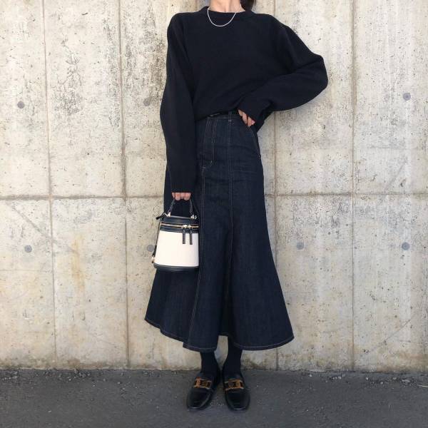 これで1990円！しゃれ見え抜群【GU】デニムマーメイドスカートに注目