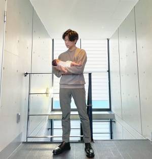 パパが大変身！？【GU】淡色アイテムだけで「しゃれ見え」する着こなし5選