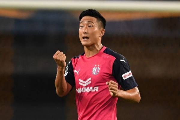 都倉賢選手のバースデーフォトに反響「超素敵」「最高を物語ってます」