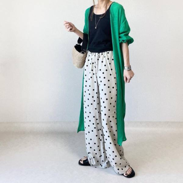 大人リラックスでいい女♡【GU】ドットプリントパンツはイロチ買いも正解！
