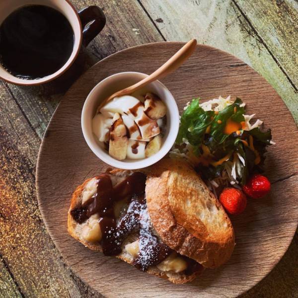 映え食パンが完成！ブルボン【スライス生チョコレート】が大人気の理由とは？！